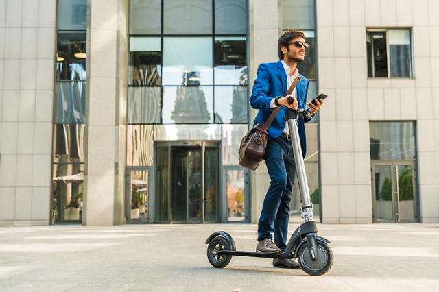 Jeju airport offers unmanned electric scooter rental service for tourists