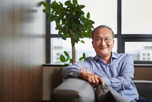 [C를 찾아서] SK하이닉스① 이석희 대표, ‘기본기’ 강조하는 반도체 전문가  