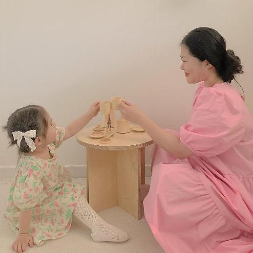 [코로나19 극복 쇼핑몰㉜] 이지현 대표 엄마의 마음으로 손수 제작합니다