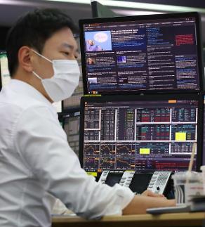 [백신에 술렁이는 항공업계] 천당지옥 오간 하루... “일단 지켜봐야”