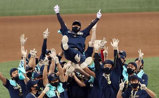 지원은 하되 나서지 않는다... 믿고 맡기는 신뢰의 리더십 보여준 택진이형