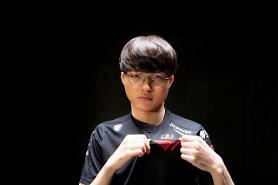Red Bull opens high-tech training center for LOL player Faker and colleagues 