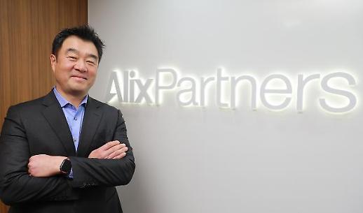 Auto consultant urges S. Korean carmakers to make quick business transition