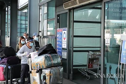 [NNA] 필리핀, 9개월 만에 일반취업비자 재입국 허용... 17일 이후 출국자 한정