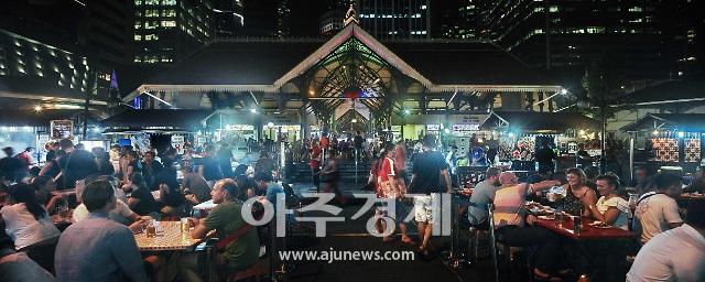 '호커 센터 라우 파 삿'의 전경[사진=싱가포르관광청 제공]