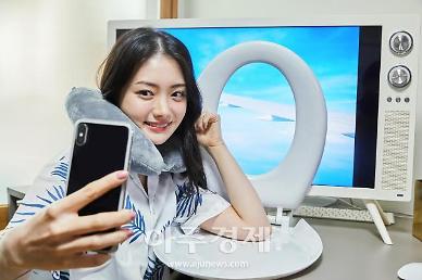 [코로나 1년] 여행업계 휘청...드라이브스루부터 무착륙까지...여행패턴 변화도