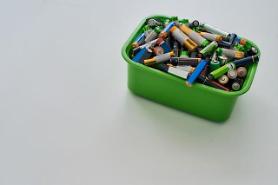 S. Korea to develop technologies for efficient recycling of discarded batteries