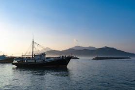 Advanced maritime navigation service makes debut for safe sailing in S. Korea