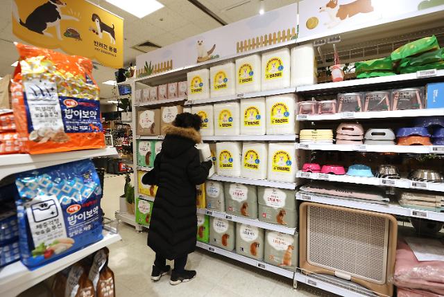 “铲屎官”不分国界 韩国宠物食品热销海外
