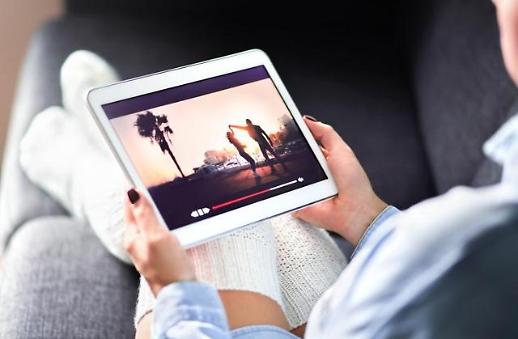 [패션사도 뭉쳐야 산다] 랜선시대 대세는 AI·VR 접목 