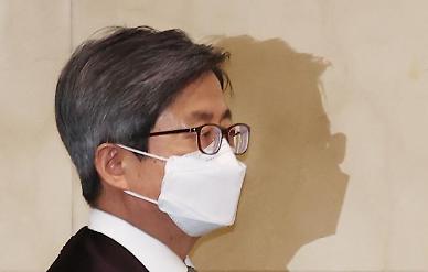 [또 흔들리는 사법부]①못 믿겠다…사법농단에 법관탄핵까지