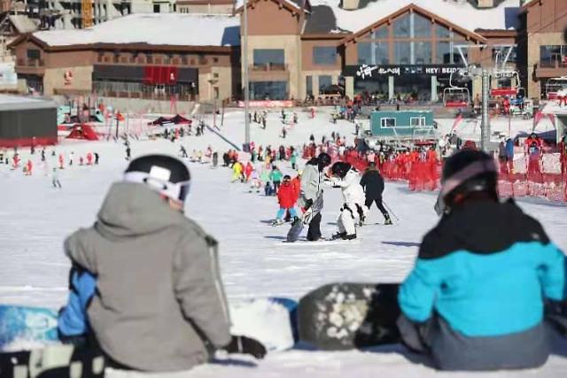 吉林10万张雪票邀就地过年享乐冰雪
