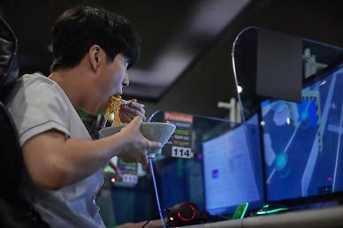 [규제개선⑤] 학원 건물 입주 PC방. 먹거리 못판다? 