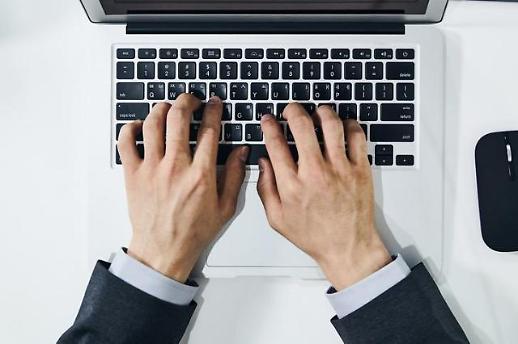 [직장인도 힘들다]② 이직 생각으로 버팁니다...수입은 N잡으로 보전