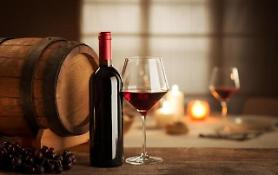 COVID-19 social distancing campaign boosts wine sales in S. Korea