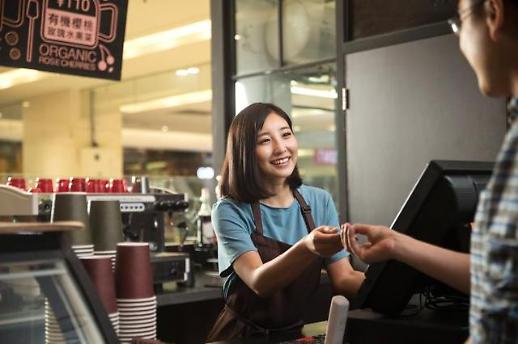 [고용 소외층 급증] 코로나, 여성 일자리에 더 가혹했다