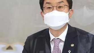政府「今年4%以上の成長率達成に向けて政策努力に最善を尽くす」