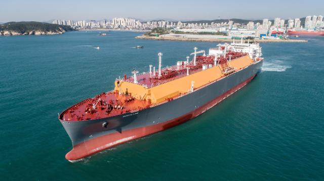 现代造船海洋拿下全球最大甲醇集装箱船订单