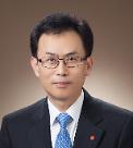 [C를 찾아서] 김교현 롯데케미칼 사장, 화재사고 불구 연임 2기 순항···롯데그룹 화학부문 발전 견인