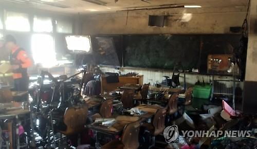 [도심속 시한폭탄, 노후건축물⑤] 학교 5곳 중 1곳 40년 이상 노후화…안전 무방비 노출