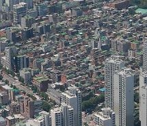 全国のアパート、中位価格が5億ウォンを突破・・・ソウルは10億ウォンを超え