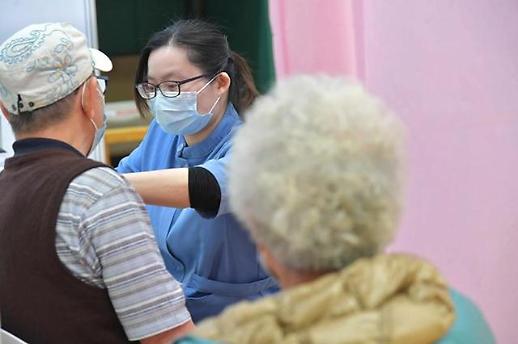 [NNA] 홍콩, 백신 당일접종권 70세 이상에게 배포