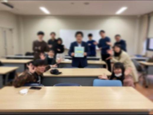 [K-POP은 내 인생을 어떻게 바꿨나?] ⑤답답한 한·일 관계 속, 젊은이들이 질문하기 시작했다(上)