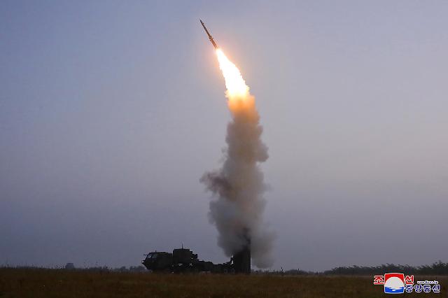 朝鲜宣布成功试射新型防空导弹