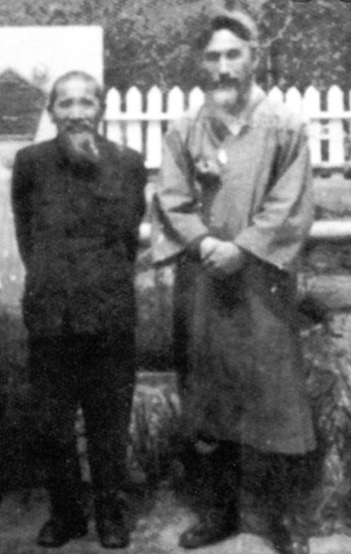 씨알사상을 가르치고 전파한, 류영모(왼쪽)와 제자 함석헌.