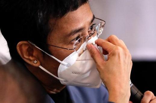 [빈섬 이상국의 뷰] 노벨평화상 언론인 레사와 그 적들, 불량 권력자와 페북