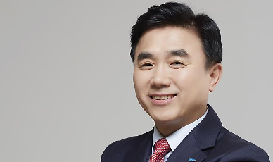 [금융 CEO 라운지] 전영묵 삼성생명 사장 위기를 기회로…역대급 실적 견인 