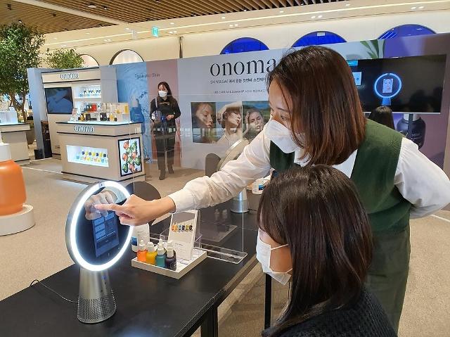 Shinsegaes beauty select shop opens pop-up store installed with AI smart mirror  