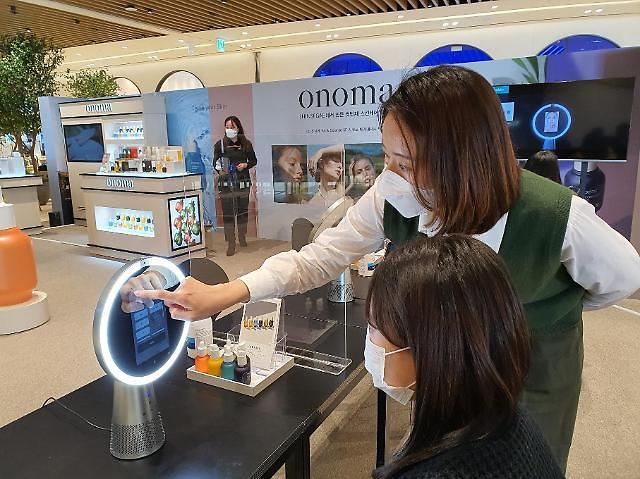 Shinsegaes beauty select shop opens pop-up store installed with AI smart mirrors   