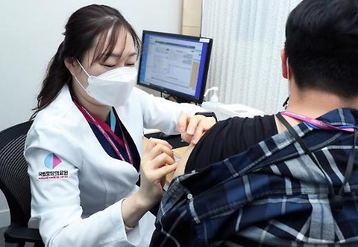 [NNA] 위드 코로나 이후 국내 확진자 3000명 돌파… 단계적 완화 차질?