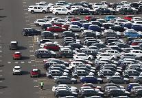 洪楠基副首相「乗用車個別消費税引き下げ6ヵ月延長へ・・・来年6月まで」