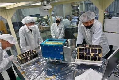 State research body unveils real flight model of home-made nanosatellites 