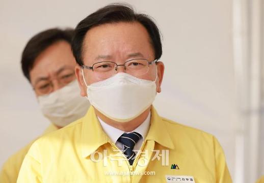 [코로나 2년] 올해 일상회복 기대…정부, 돌봄·사각지대 해소 강조