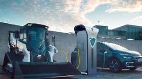 [CES 2022]  Doosan Bobcat showcases all-electric compact track loader