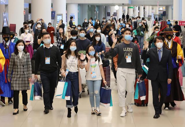 韩加强海外入境监管 新加坡“旅途气泡”入境旅客再回落