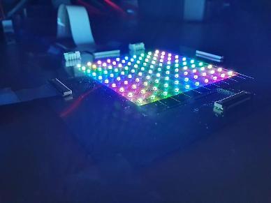 Researchers develop transparent LED electronic displays based on active matrix