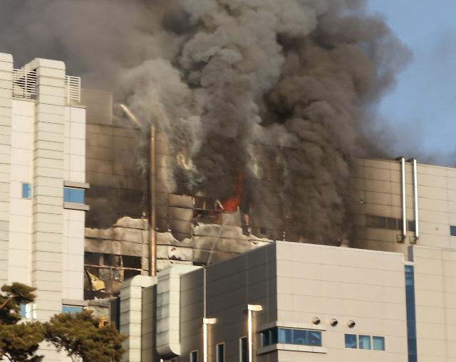 에코프로비엠, 청주 배터리 공장 화재로 1명 사망
