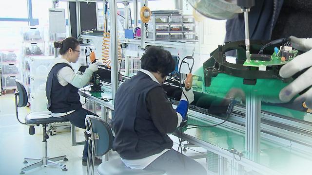 企业大批“出海”忙 韩境内制造业从业人数五年间减少18万