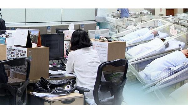 韩国产妇现况报告：近八成选择产后回归职场