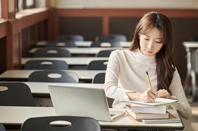 疫情下韩大学成绩“通货膨胀”现象严重 奖学金大幅“缩水”