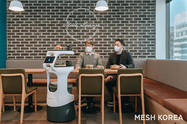 Mesh Korea to demonstrate delivery service in skyscrapers using Bear Robotics autonomous robot