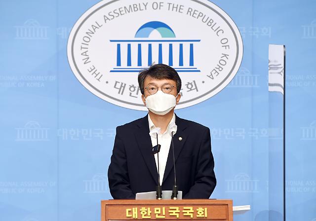 엽기굿판...김의겸 무속인, 코바나컨텐츠 축사 vs 野 사실무근