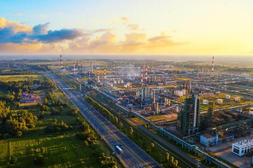 [새정부 새정책] 업체 처벌 위주 규제 고쳐야… 탄소중립 정책, 실리적 접근 필요