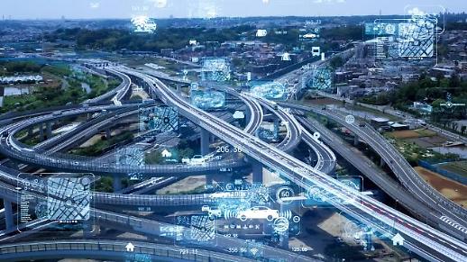 [Tech in Trend] ① 자율주행 앞당기는 차세대 기술, C-ITS