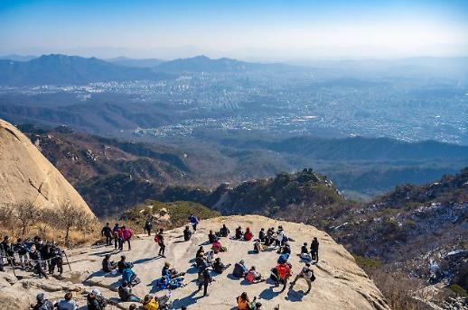 [기수정의 여행 in] 봄엔 산행이지 초보도, 전문가도 즐거운 북한산 나들이 