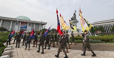 [단독] 尹당선인, 취임식에 대선 기간 호위무사 역할한 경호팀 초청한다